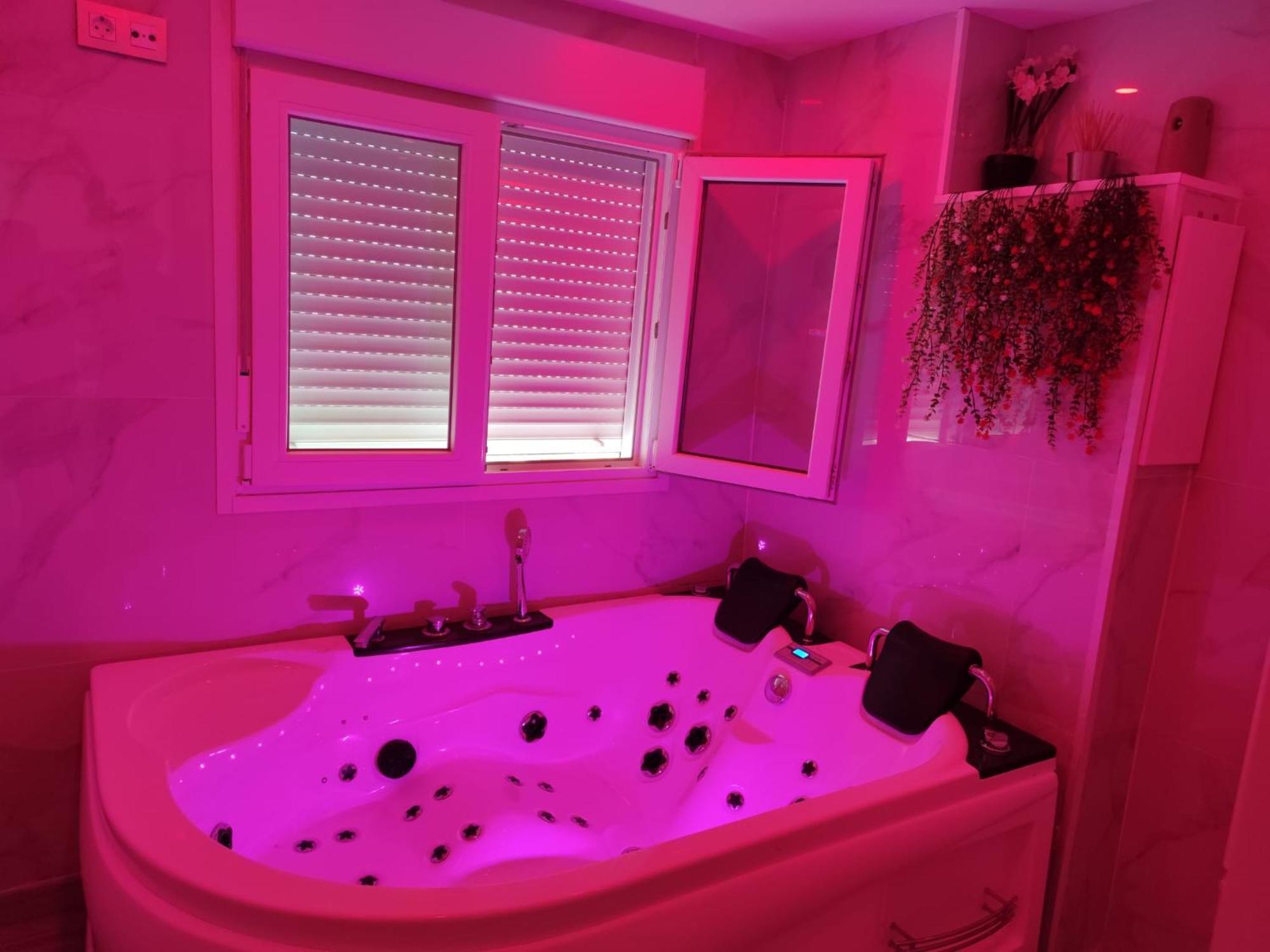 Apartamento Con Jacuzzi El Rincon De Las Delicias Zaragoza Exterior photo